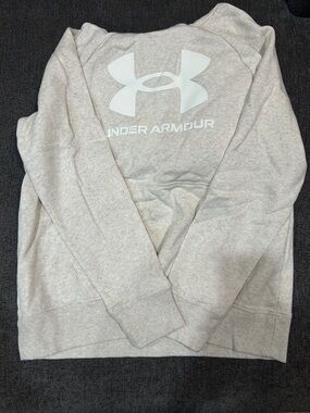 Under Armour Women’s Cream Sweatshirt with White Logo